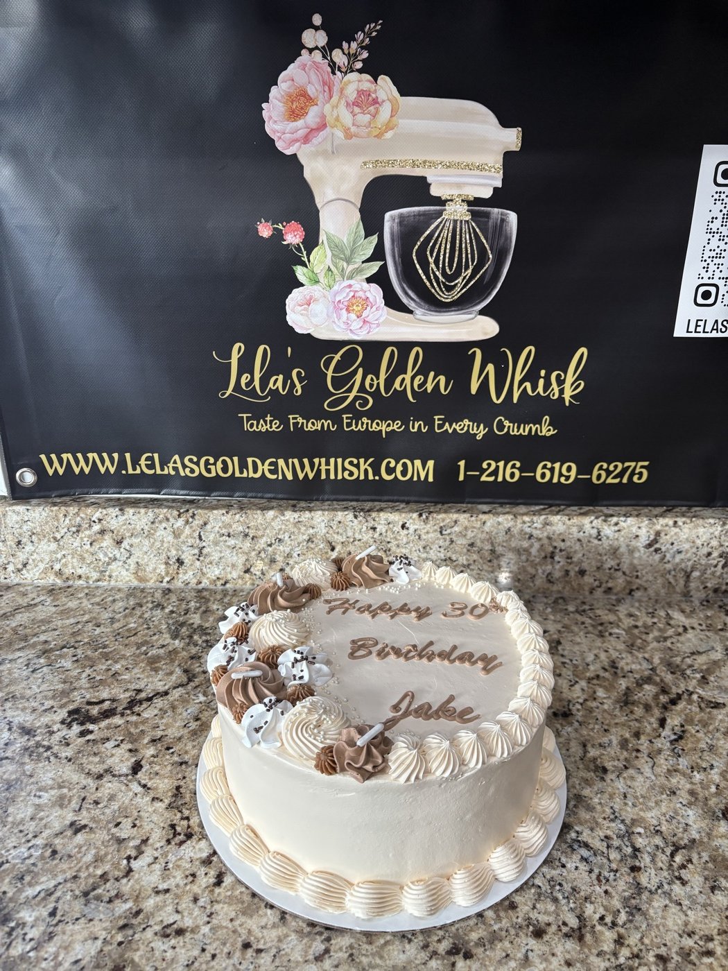 Small white floral cake
