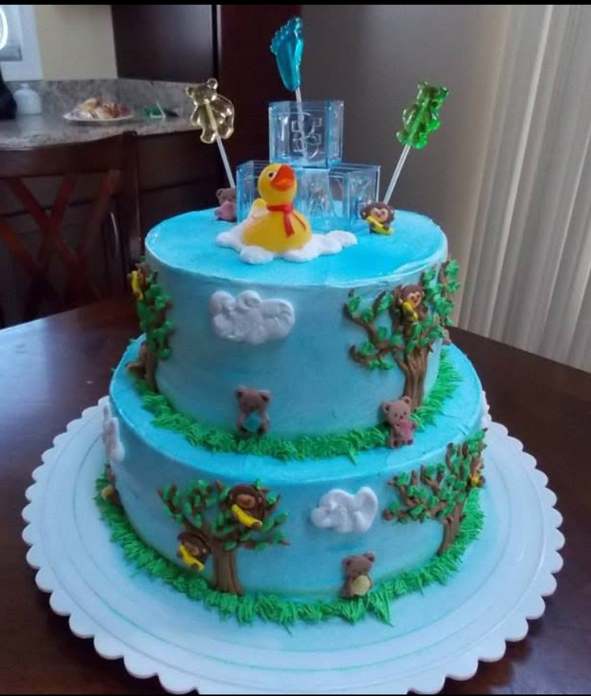 Colorful underwater-themed cake
